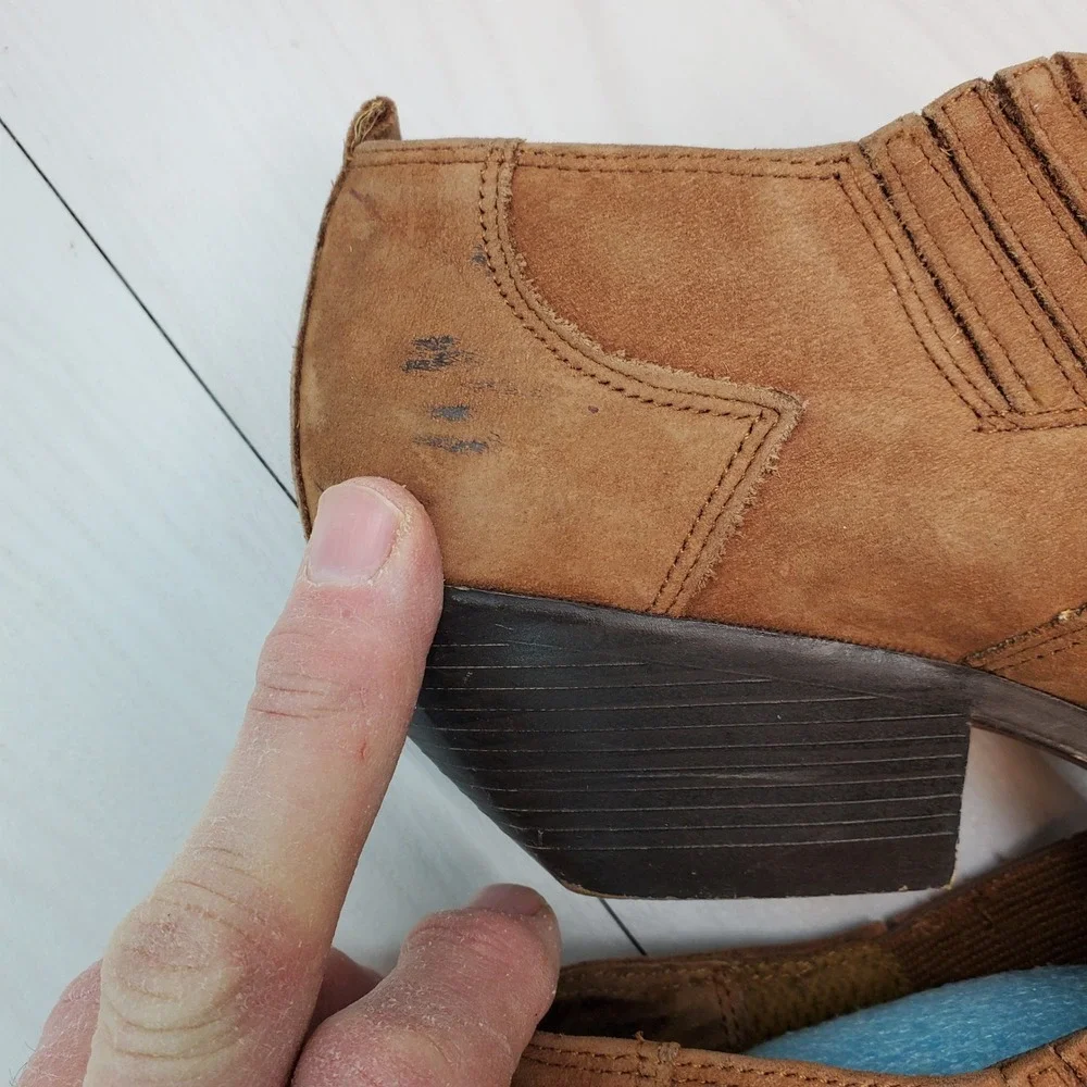 Zodiac‎ Dazey Tan Suede Western Pointed Toe Ankle Boots W 8.5 M Boho Festival